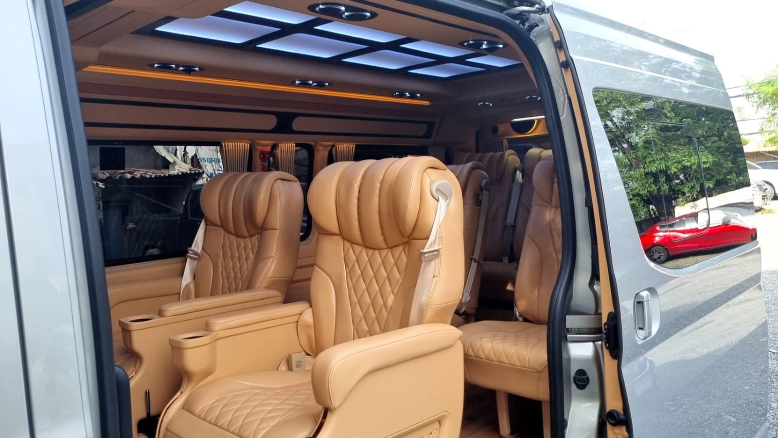 سواق عربي في تايلاند